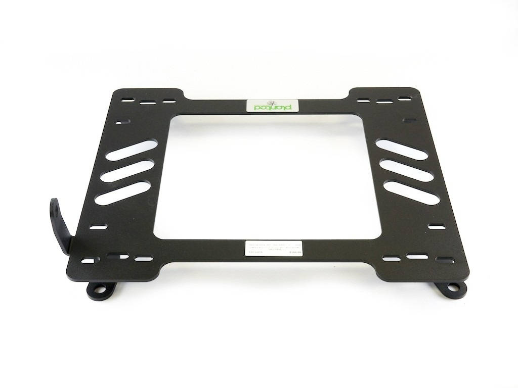 PLANTED SEAT BRACKET- BMW 1 SERIES (2008-2011) - PASSENGER / RIGHT