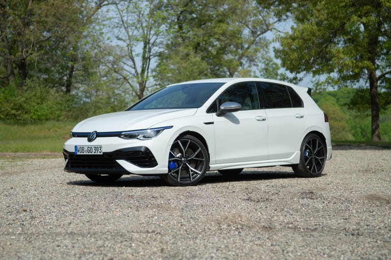 Golf R