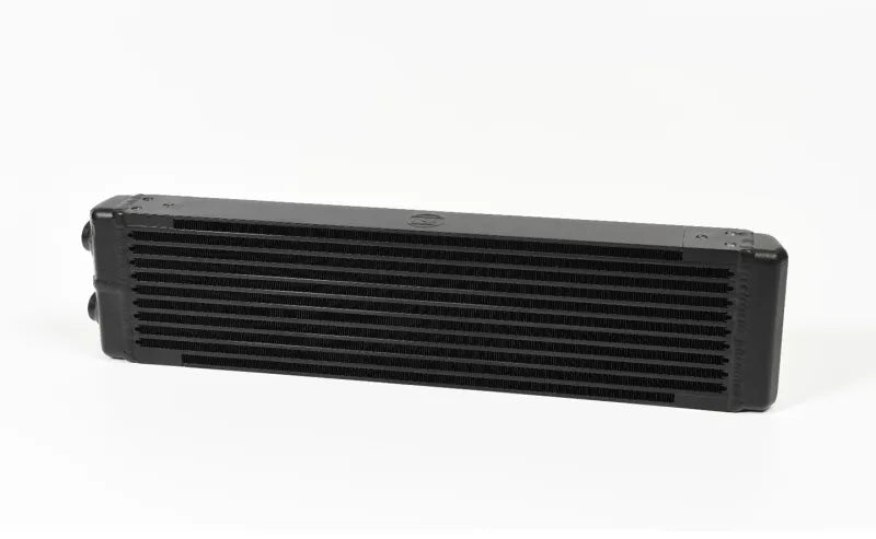 CSF Radiators Universal Dual-Pass Oil Cooler / IROC Porsche / M22x1.5 / 24L x 5.75H x 2.16W