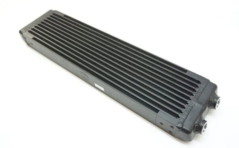 CSF Radiators Universal Dual-Pass Oil Cooler / IROC Porsche / M22x1.5 / 24L x 5.75H x 2.16W