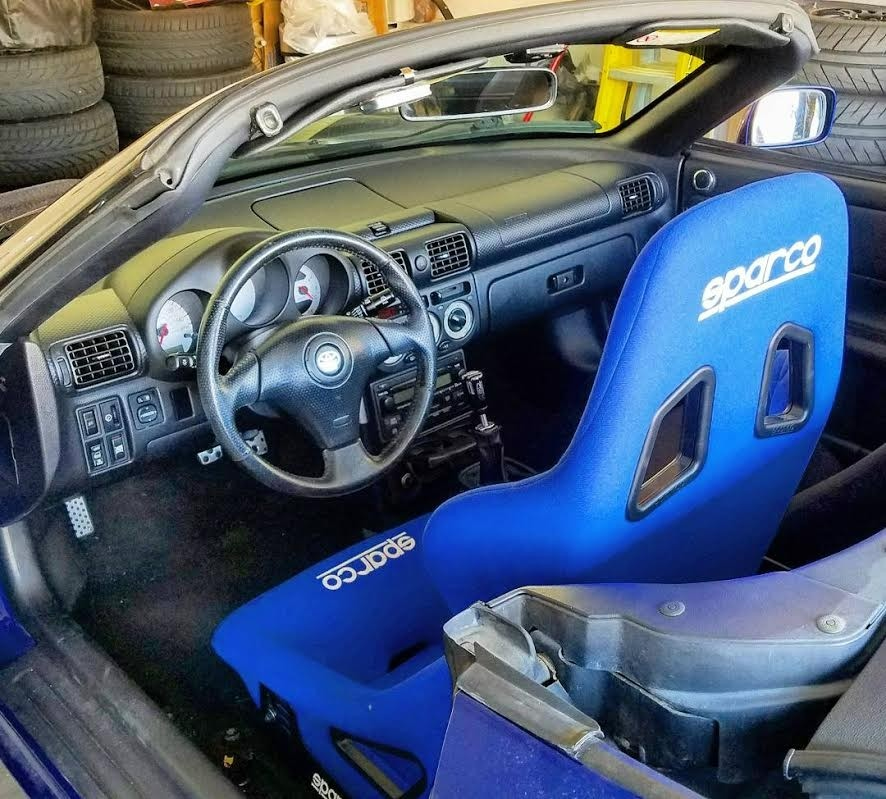 PLANTED SEAT BRACKET- TOYOTA MR2 SPYDER [W30 CHASSIS] (1999-2007) - PASSENGER / RIGHT